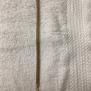 10 kt gold bracelet.